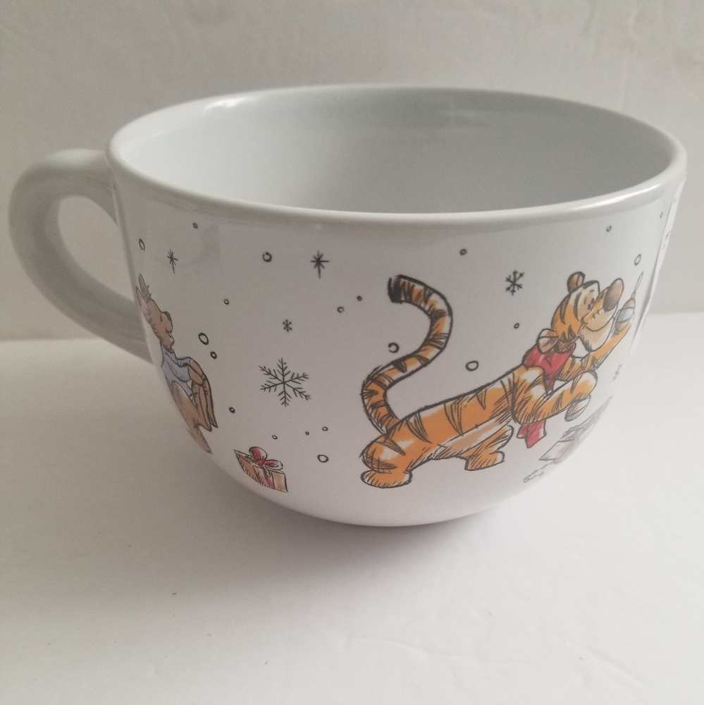 Disney WINNIE THE POOH PIGLET EEYORE Holiday 24 oz  Mug